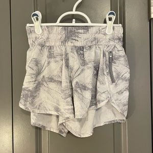 Grey & White Lululemon tracker shorts!!